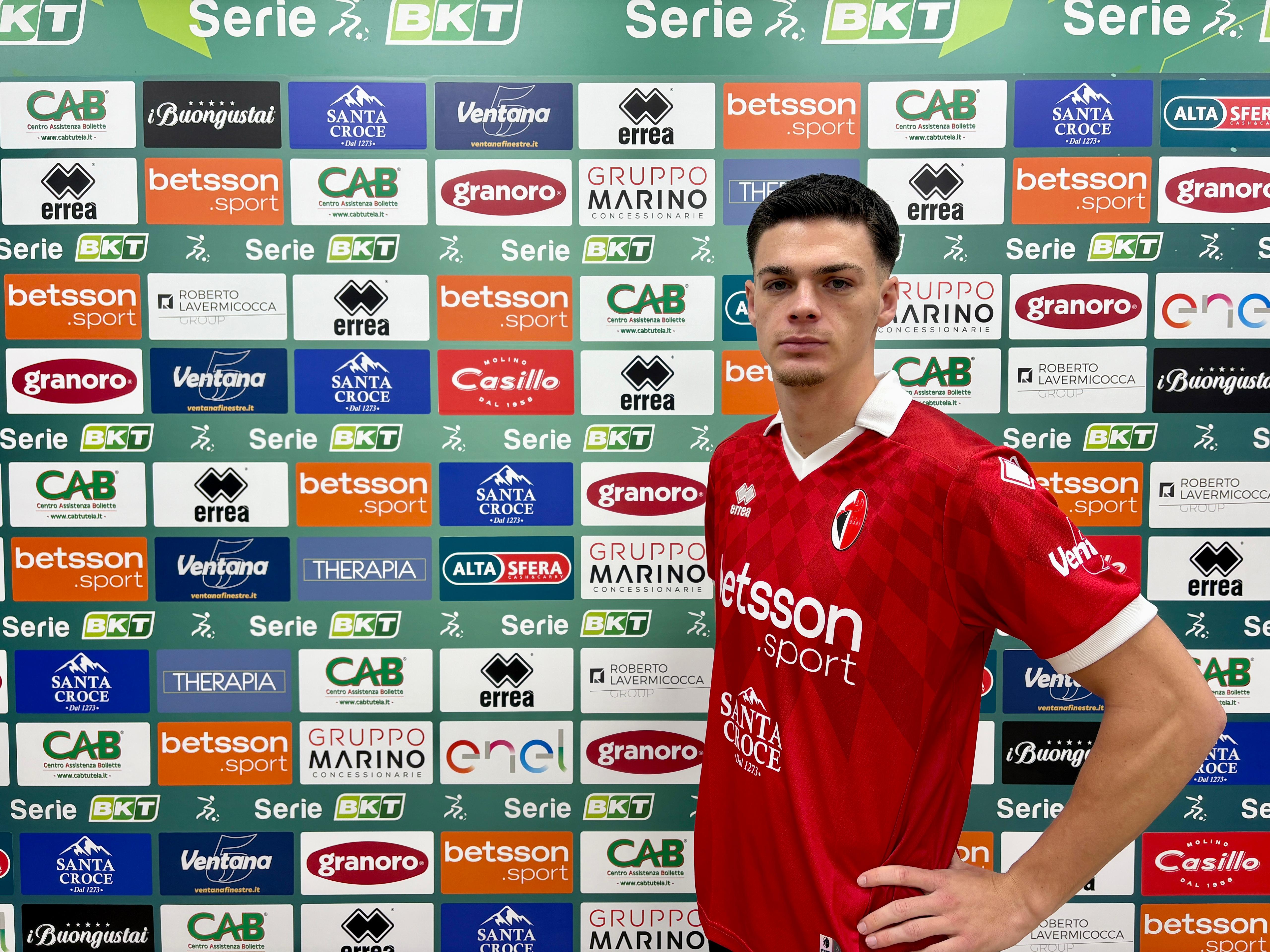 UFFICIALE – Nuovo arrivo per l' attacco per il Bari: arriva Marvin Çuni