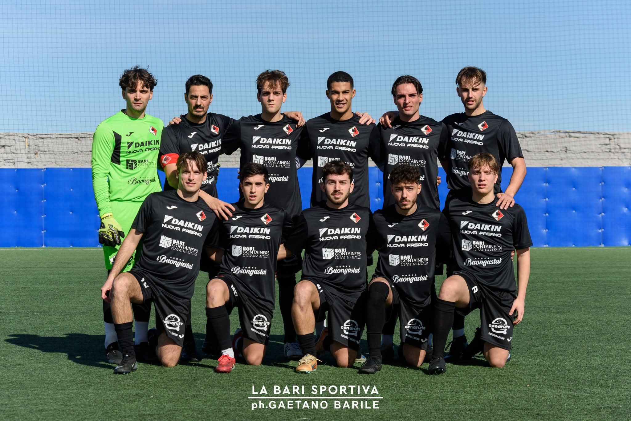La Bari Sportiva è un rullo compressore: 7-1 al Giovinazzo e vetta nel mirino